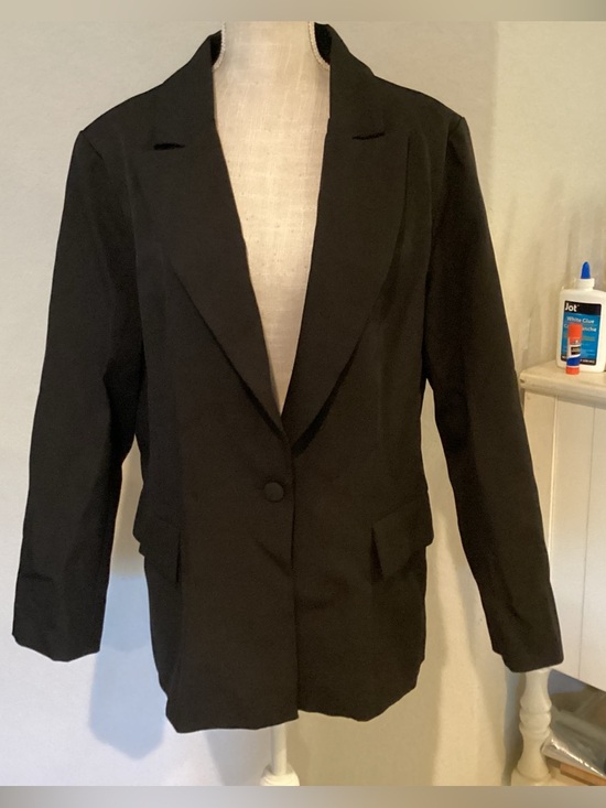 Jackets & Blazers - Classic Black Women's Blazer Jacket